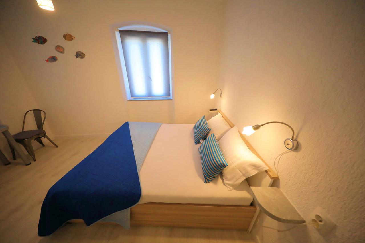 Sea View Studio Apartment Zára Kültér fotó
